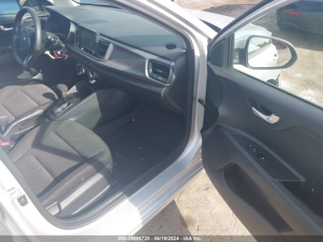 3KPA24AB4KE209418 KIA RIO S