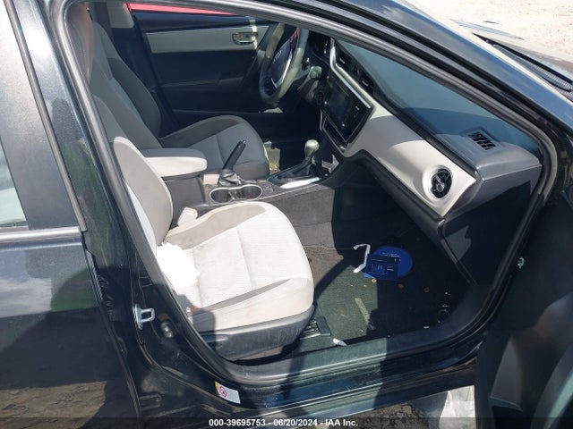 Toyota COROLLA LE 2017 5YFBURHE9HP723994 Image 13