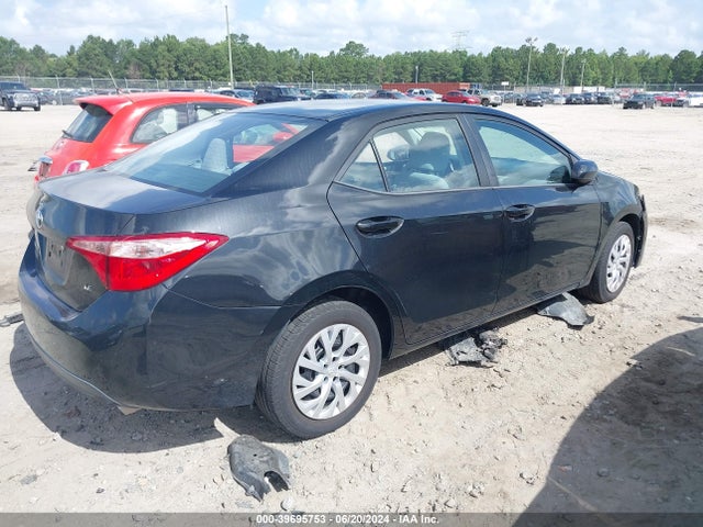 Toyota COROLLA LE 2017 5YFBURHE9HP723994 Image 4