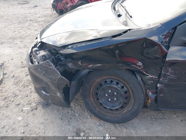 Toyota COROLLA LE 2017 5YFBURHE9HP723994 Image 6