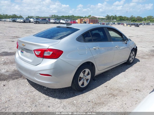 1G1BC5SM1H7269715 Chevrolet Cruze Ls Auto