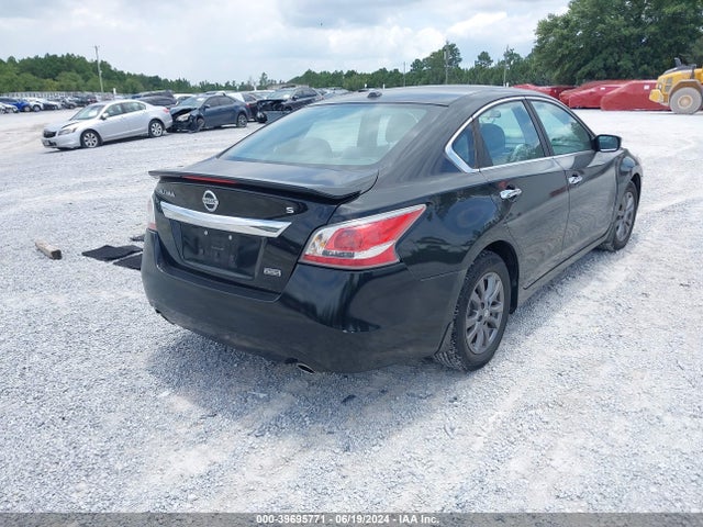 Nissan Altima 2.5 S 2015 1N4AL3AP6FC596317 Image 4