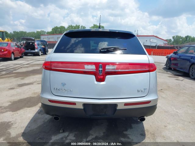 2LMHJ5FK6HBL00660 Lincoln MKT