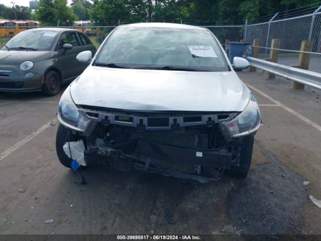 3KPA24AB2JE133115 KIA RIO S