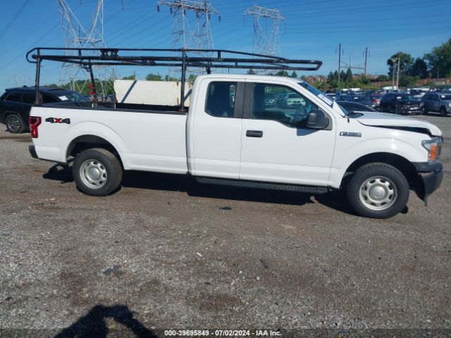 1FTFX1E5XJKC31509 Ford F-150 Xl
