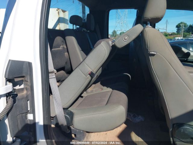 1FTFX1E5XJKC31509 Ford F-150 Xl