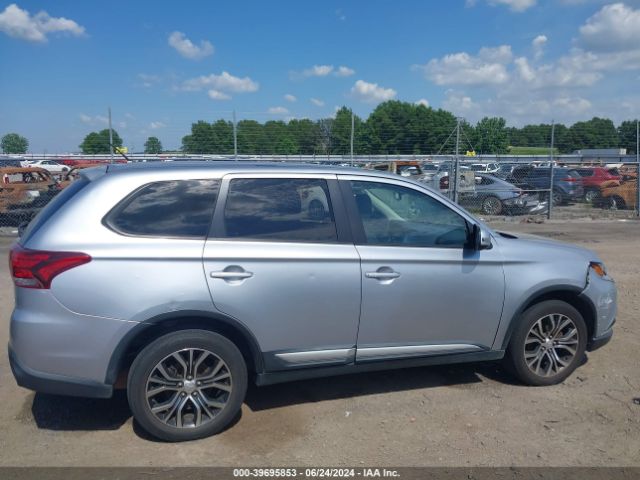 JA4AD3A38GZ020239 Mitsubishi Outlander Se
