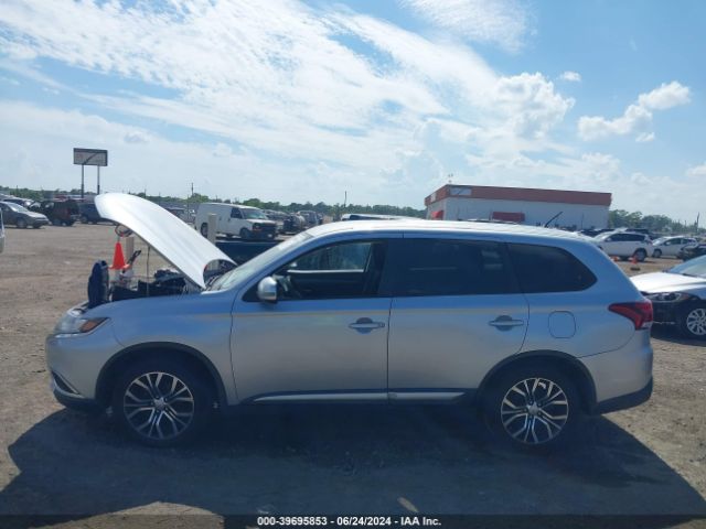 JA4AD3A38GZ020239 Mitsubishi Outlander Se