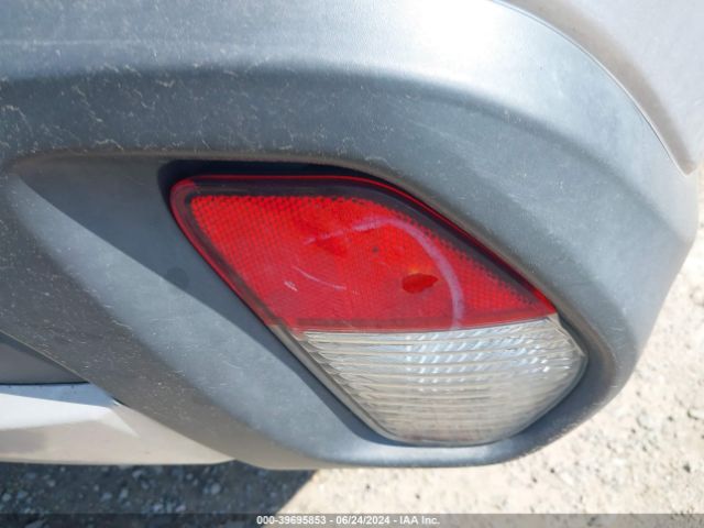 JA4AD3A38GZ020239 Mitsubishi Outlander Se