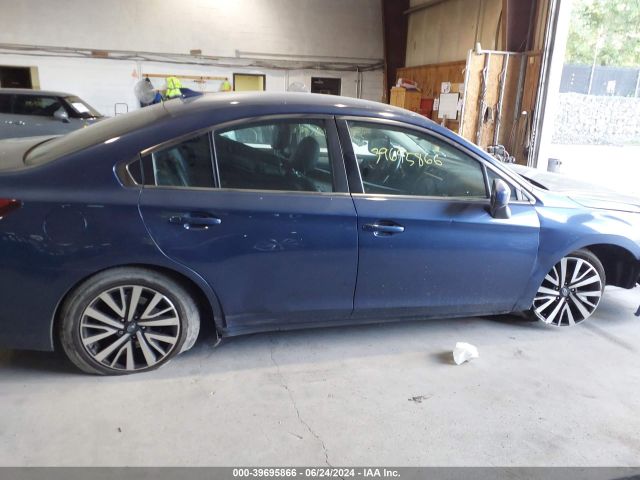 4S3BNAF65K3010648 Subaru Legacy 2.5i Premium