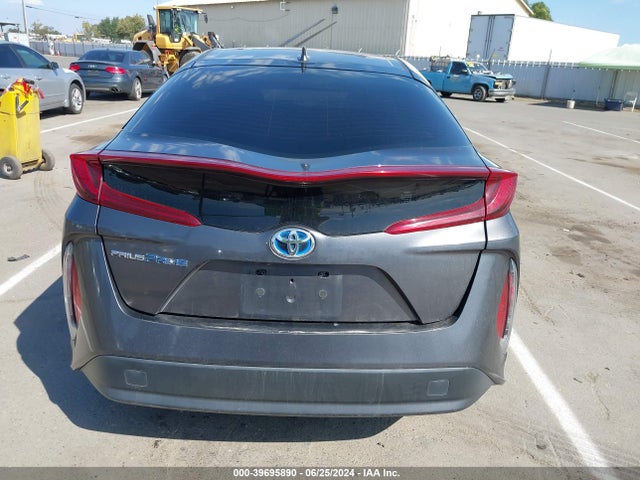 Toyota Prius Prime Premium 2018 JTDKARFP3J3084104 Image 16