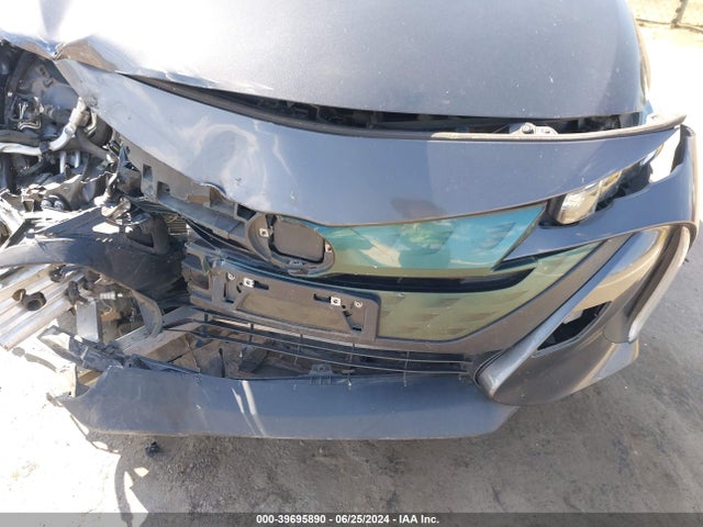 Toyota Prius Prime Premium 2018 JTDKARFP3J3084104 Image 18