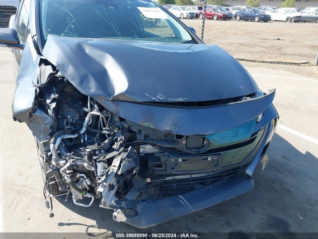 Toyota Prius Prime Premium 2018 JTDKARFP3J3084104 Image 6