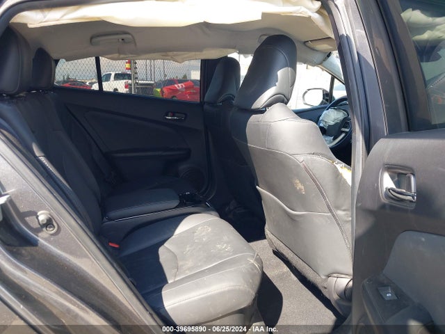 Toyota Prius Prime Premium 2018 JTDKARFP3J3084104 Image 8