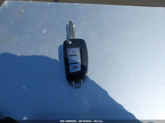 Nissan ROGUE S 2017 JN8AT2MT2HW387059 Image 11
