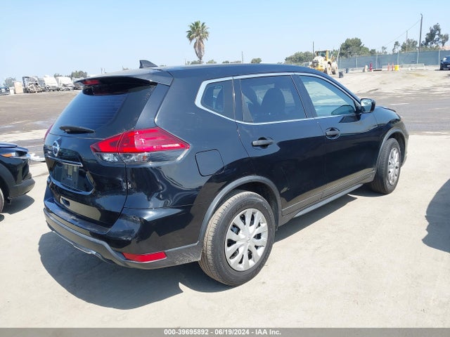 Nissan ROGUE S 2017 JN8AT2MT2HW387059 Image 4