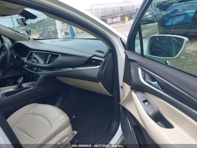 5GAERBKW5JJ164141 Buick Enclave Essence
