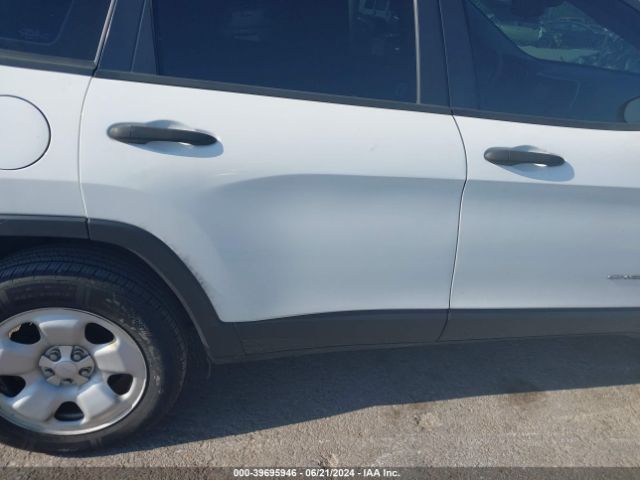 1C4PJLAB4GW168020 Jeep Cherokee Sport