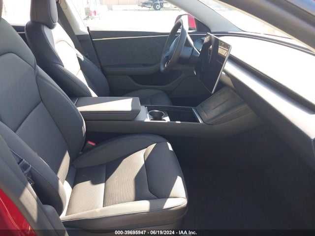 2024 TESLA MODEL 3 5YJ3E1EB5RF741869 Photo 4