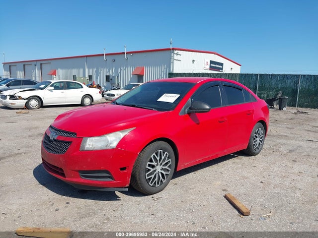 Chevrolet Cruze Ls Manual 2014 1G1PB5SH2E7319674 Image 2