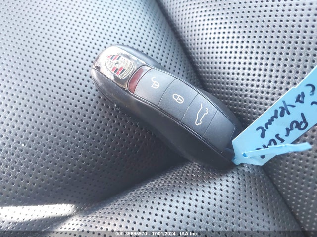 2012 PORSCHE CAYENNE WP1AB2A26CLA51739 Photo 10