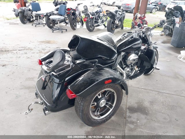 2015 HARLEY-DAVIDSON FLRT 1HD1MCM18FB850628 Photo 3