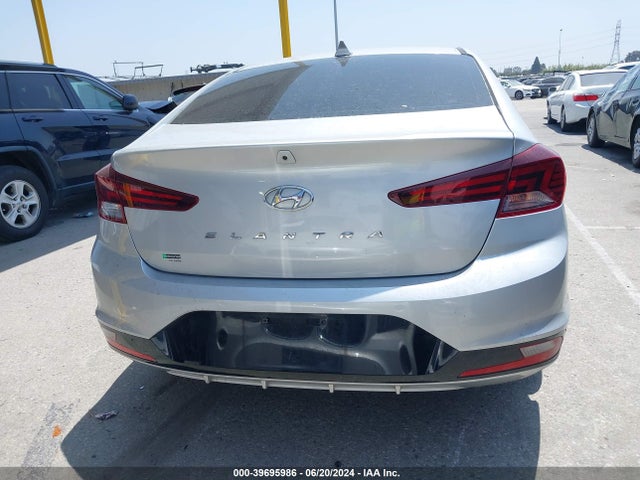 Hyundai ELANTRA SEL 2020 5NPD84LF1LH523973 Image 16