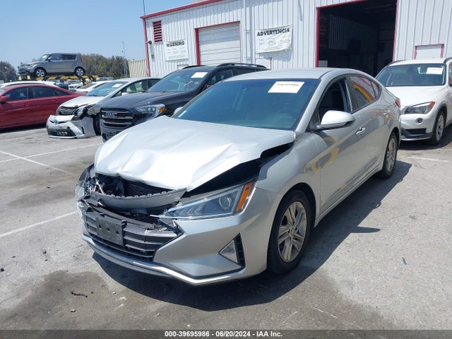 Hyundai ELANTRA SEL 2020 5NPD84LF1LH523973 Image 2