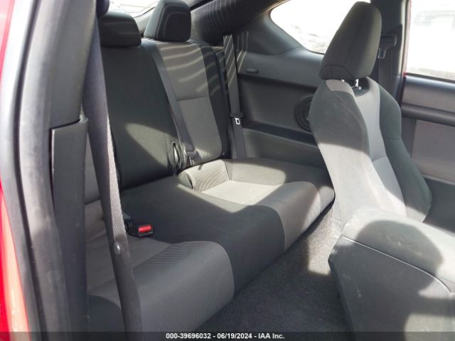 JTKJF5C7XGJ016745 Scion TC