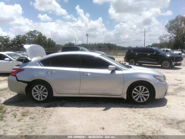 Nissan Altima 2.5 S 2017 1N4AL3AP9HC211884 Image 13