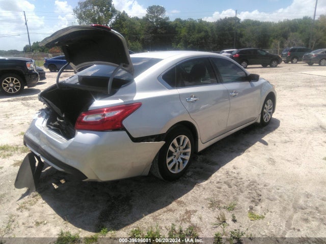 Nissan Altima 2.5 S 2017 1N4AL3AP9HC211884 Image 4