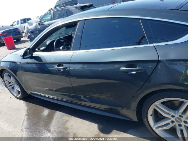 WAUENCF53JA009571 Audi A5 2.0t Premium