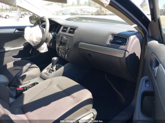 3VWD67AJ8GM398305 Volkswagen Jetta 1.4t Se