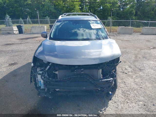 Nissan ROGUE SV 2019 5N1AT2MV0KC843819 Image 12