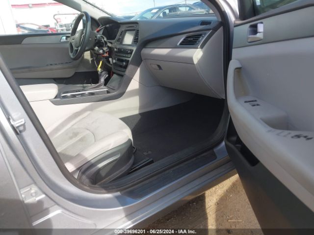 5NPE24AF4HH449514 Hyundai SONATA SE