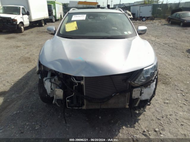 JN1BJ1CR7KW621292 Nissan Rogue Sport Sv
