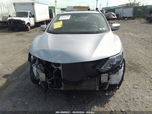 JN1BJ1CR7KW621292 Nissan Rogue Sport Sv