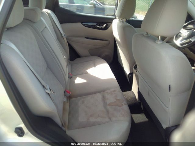JN1BJ1CR7KW621292 Nissan Rogue Sport Sv
