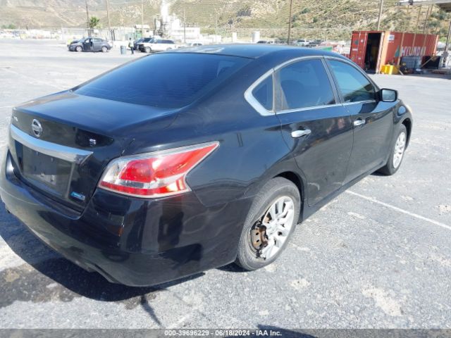 1N4AL3AP2EC157646 Nissan Altima 2.5 S