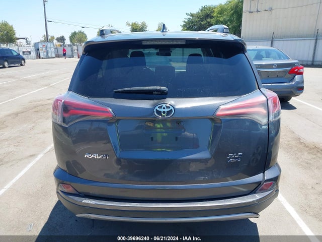 Toyota Rav4 Xle 2018 2T3RFREVXJW811722 Image 16