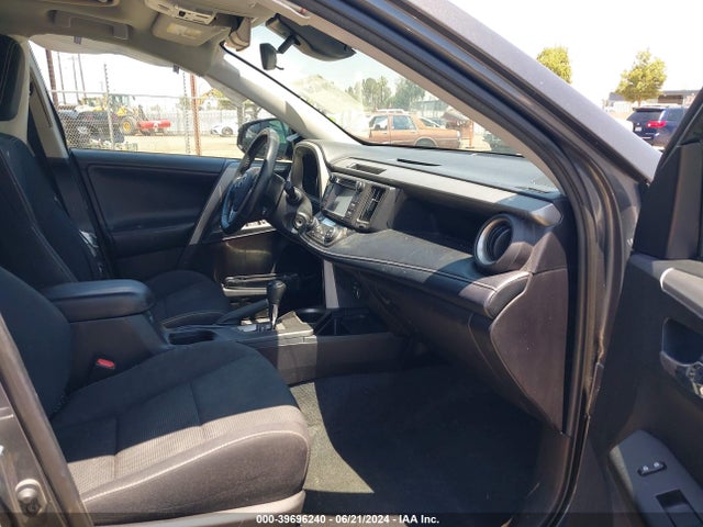 Toyota Rav4 Xle 2018 2T3RFREVXJW811722 Image 5