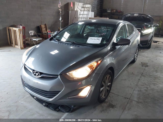 Hyundai ELANTRA SE 2016 KMHDH4AE8GU570449 Image 2