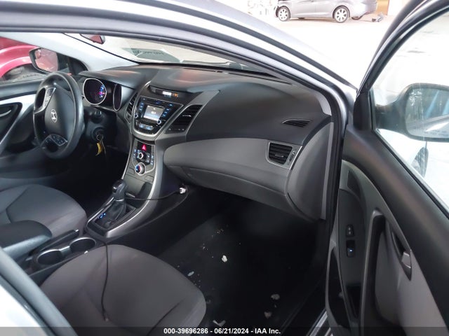 Hyundai ELANTRA SE 2016 KMHDH4AE8GU570449 Image 5