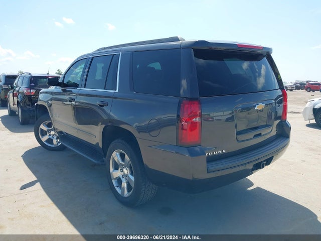 Chevrolet Tahoe Ls 2018 1GNSCAKC3JR257722 Image 3