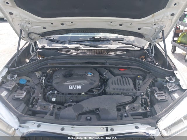 WBXHT3C33G5E48205 BMW X1 Xdrive28i