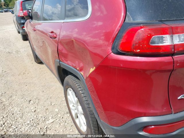 1C4PJMCB8FW649339 Jeep Cherokee Latitude