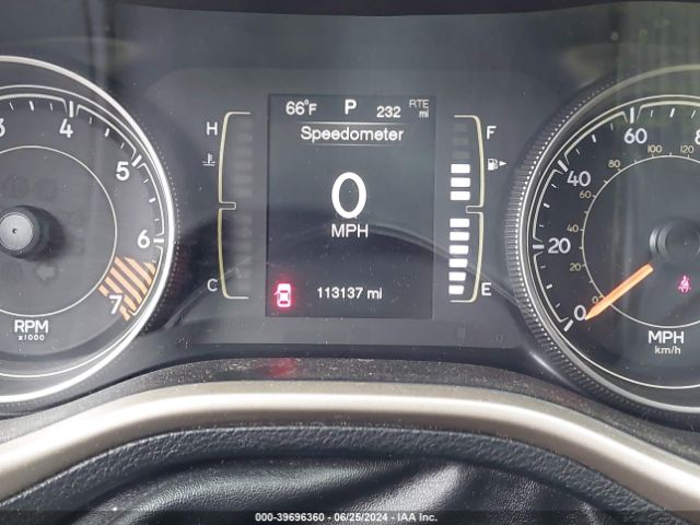 1C4PJMCB8FW649339 Jeep Cherokee Latitude