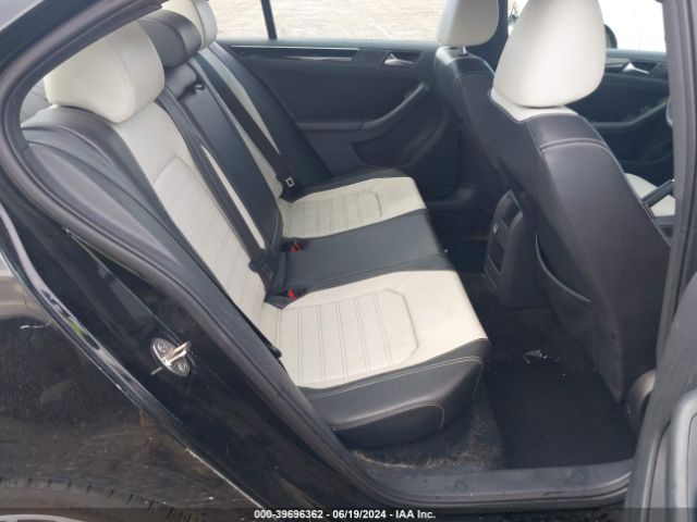 3VWB17AJ9FM335850 Volkswagen Jetta 1.8t Sport