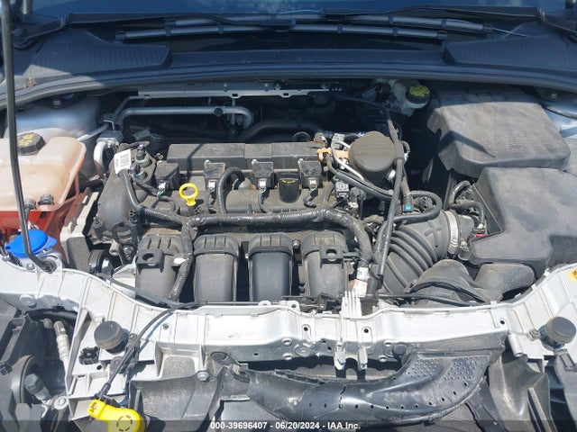 Ford FOCUS SE 2016 1FADP3K29GL287589 Image 10