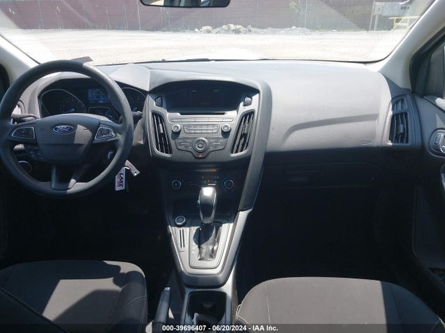 Ford FOCUS SE 2016 1FADP3K29GL287589 Image 13